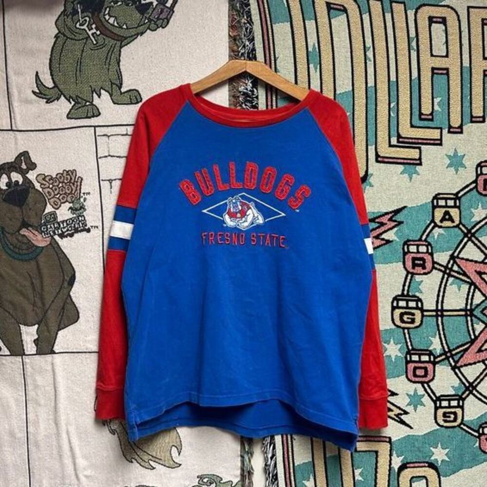 Vintage Fresno State Bulldogs Embroidered Spell Out Long‎ Sleeve Shirt